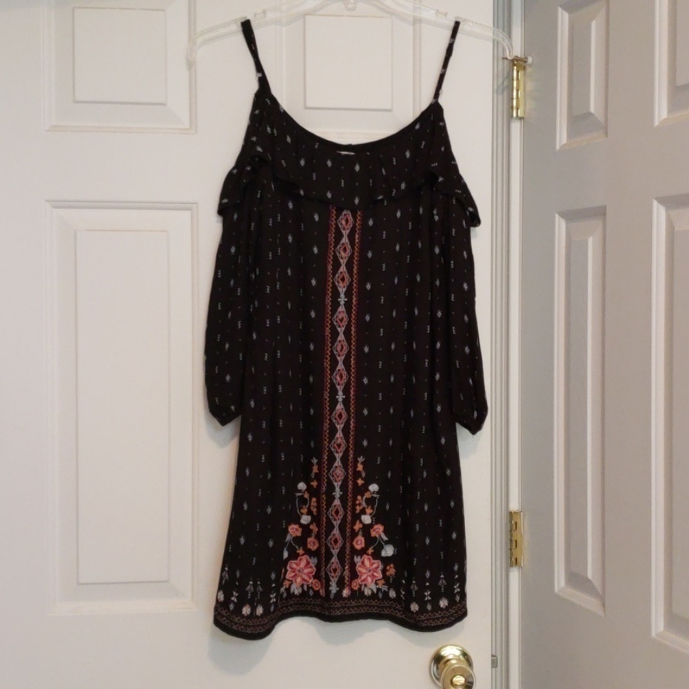 Hollister Cold Shoulder Dress